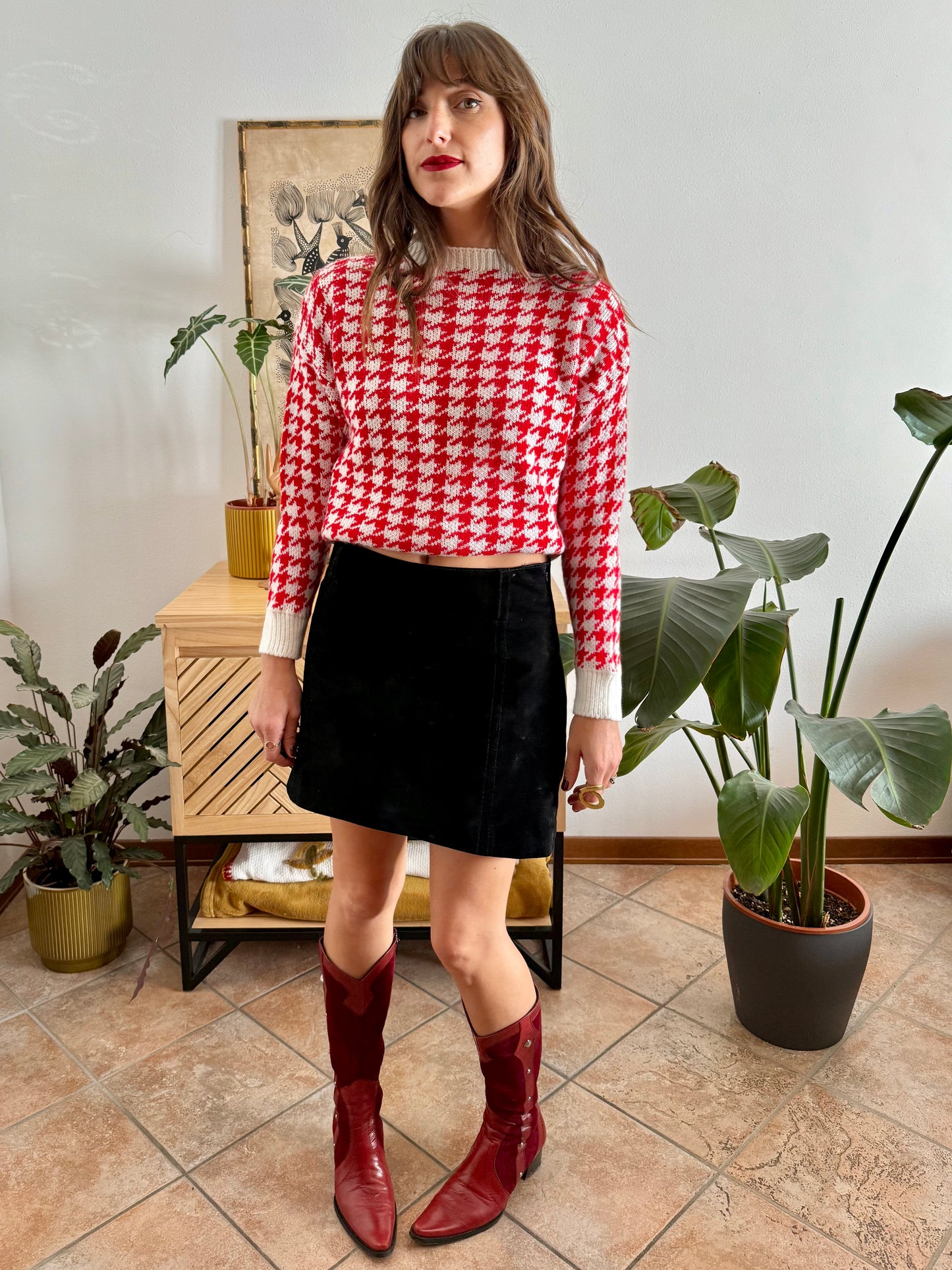 1990's vintage red and cream houndstooth pattern knit pullover