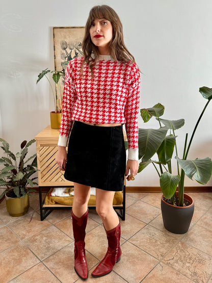 1990's vintage red and cream houndstooth pattern knit pullover
