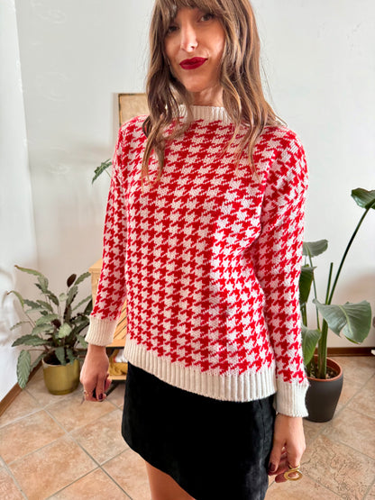 1990's vintage red and cream houndstooth pattern knit pullover