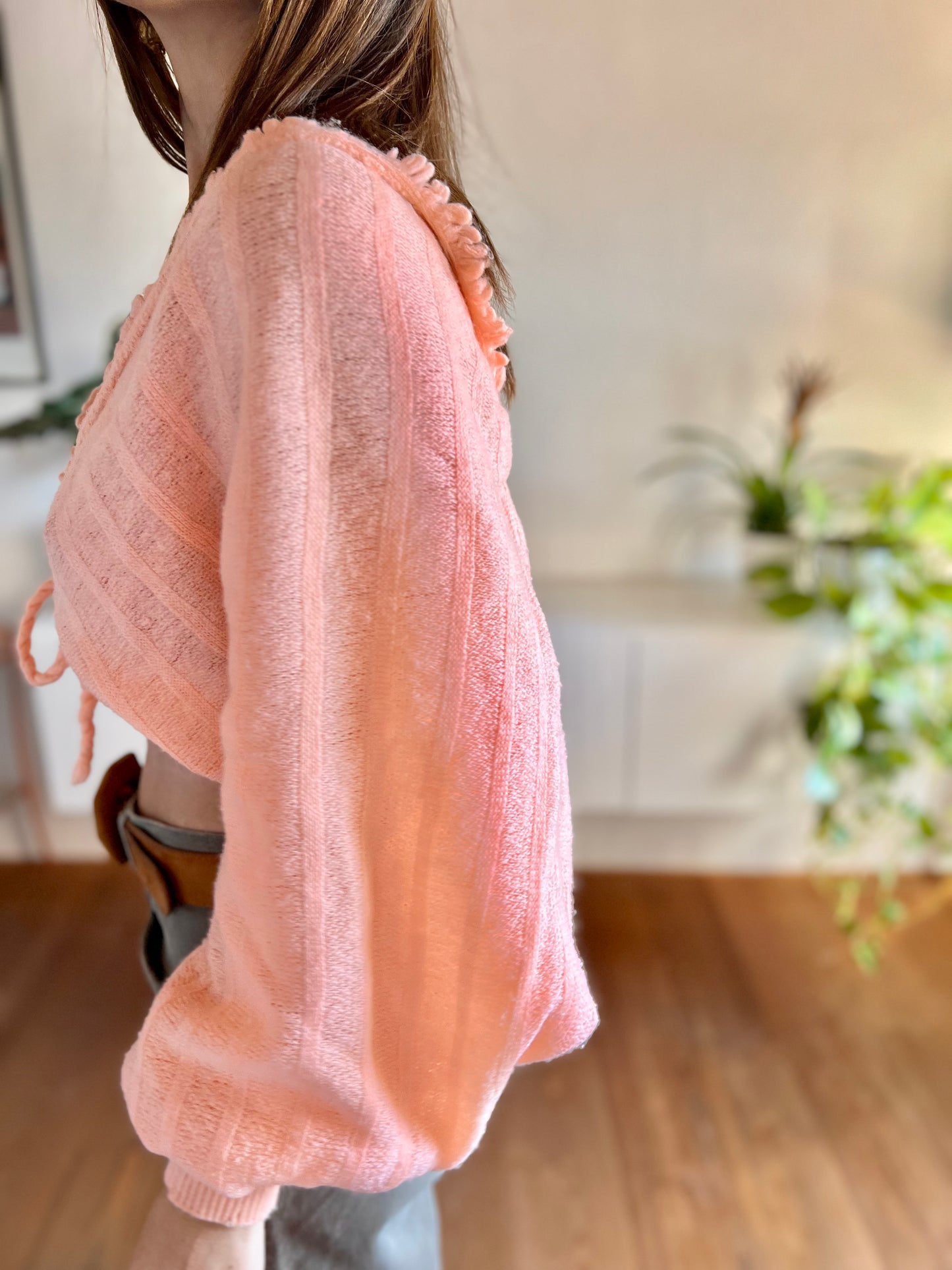 1960's vintage balloon sleeve peach hand knit cardigan