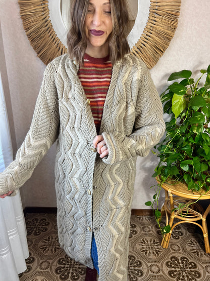 1970's vintage beige and cream oversize chevron knit duster cardigan