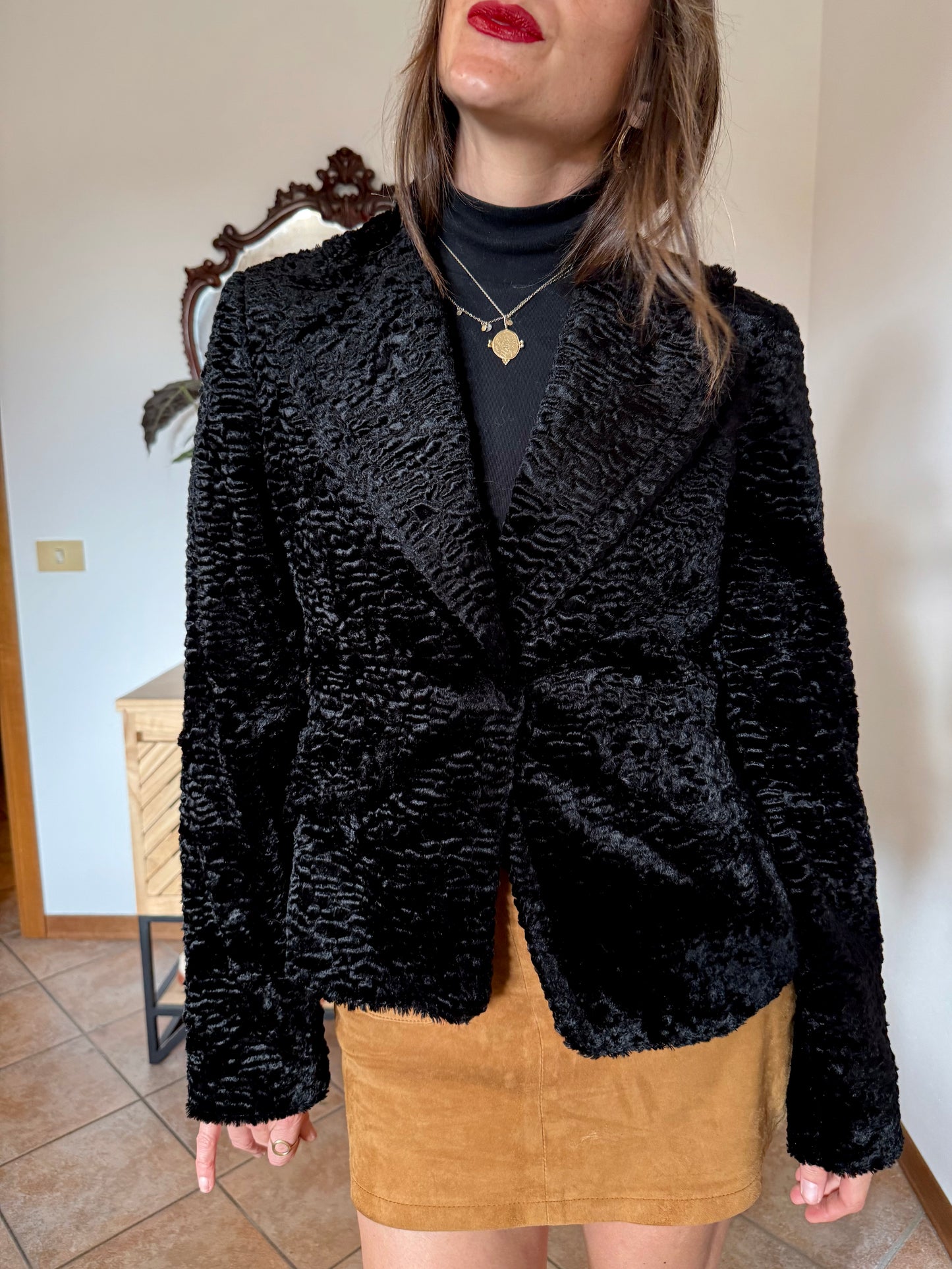 1990's vintage black faux fur textured cropped jacket