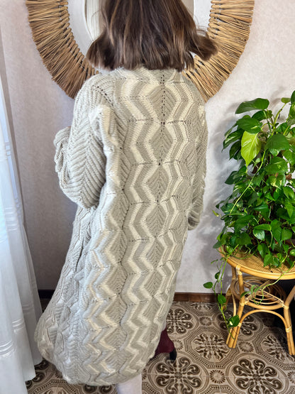 1970's vintage beige and cream oversize chevron knit duster cardigan