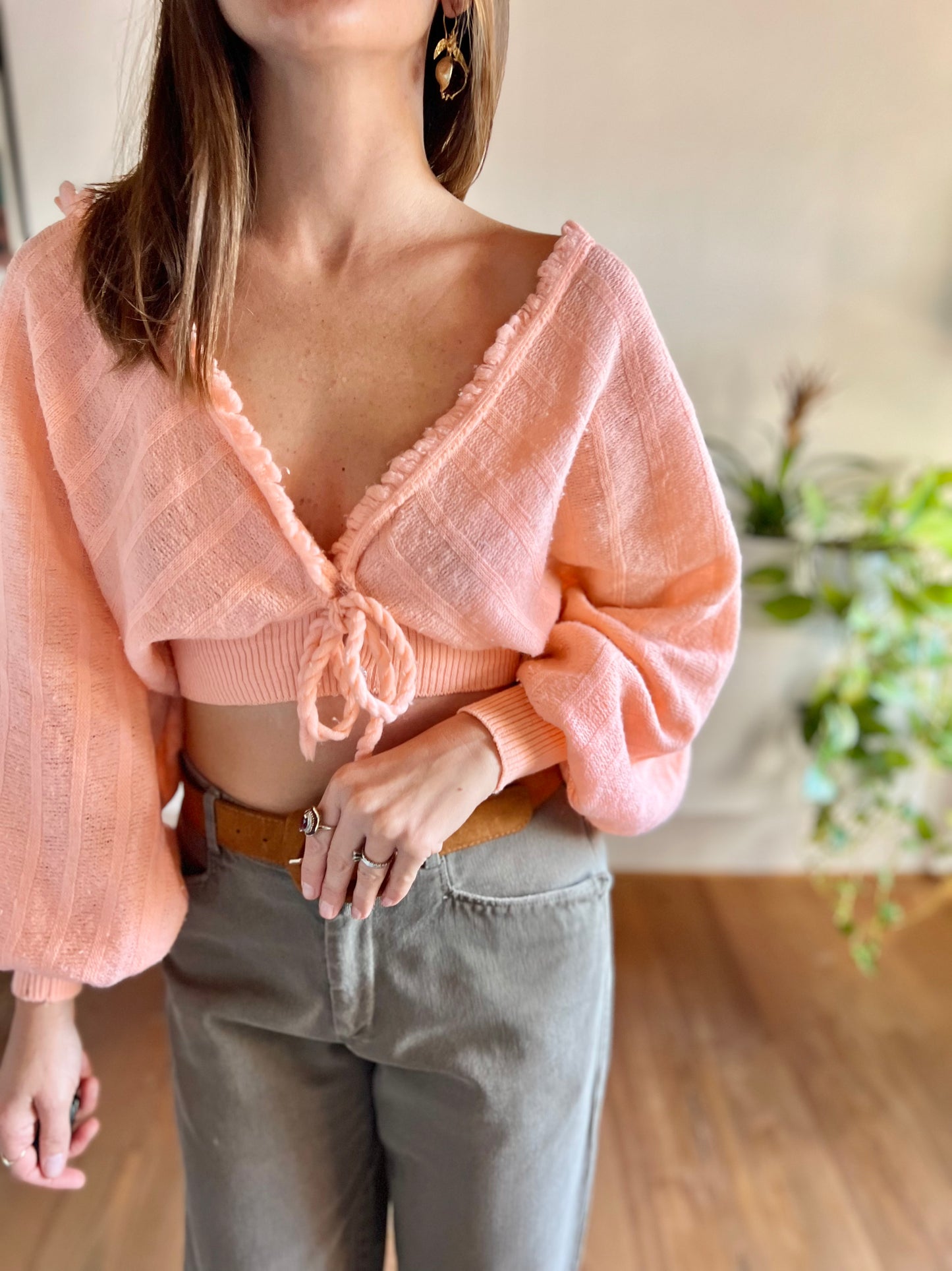 1960's vintage balloon sleeve peach hand knit cardigan