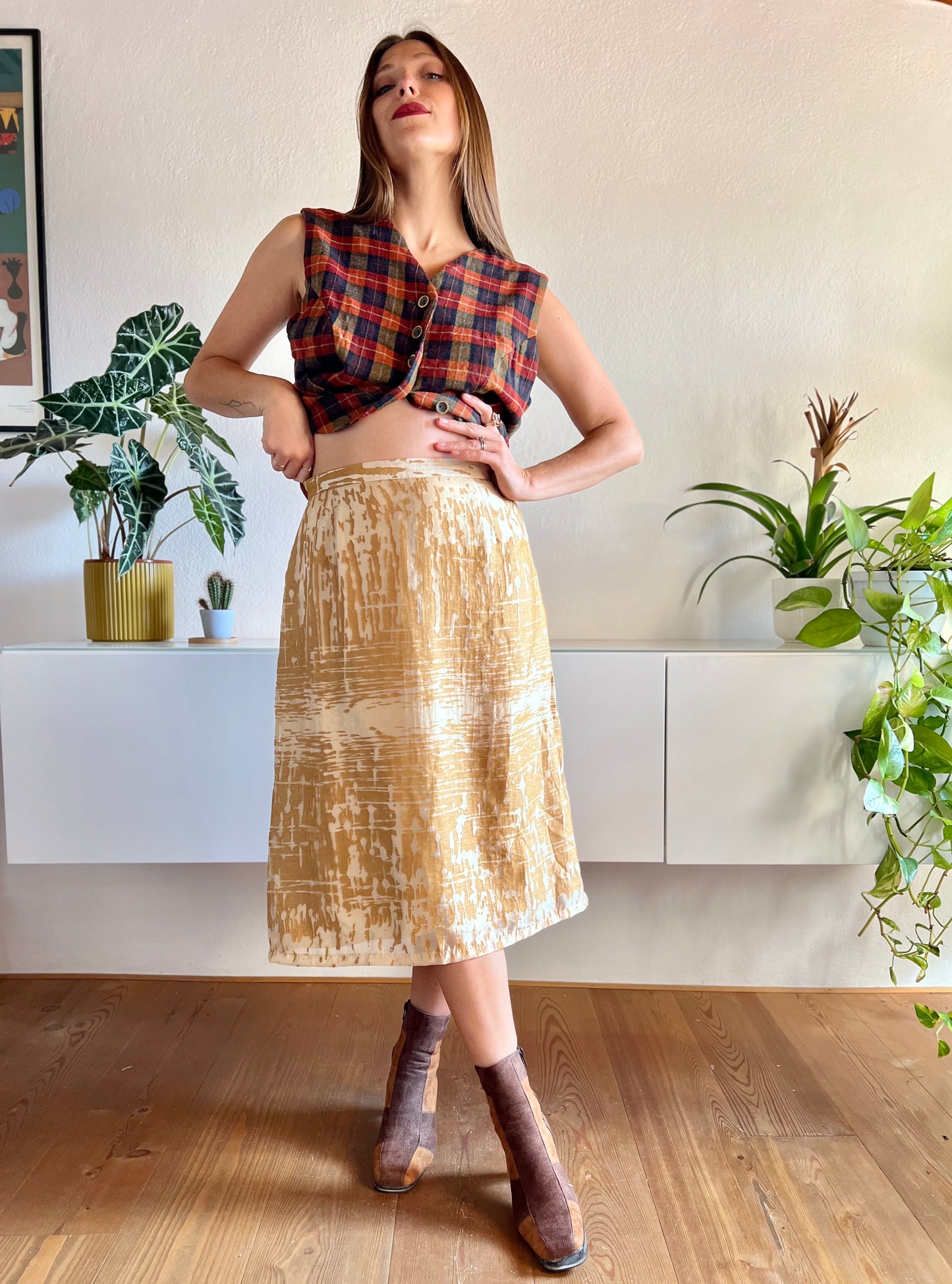 1970’s vintage abstract gold and champagne iridescent midi skirt