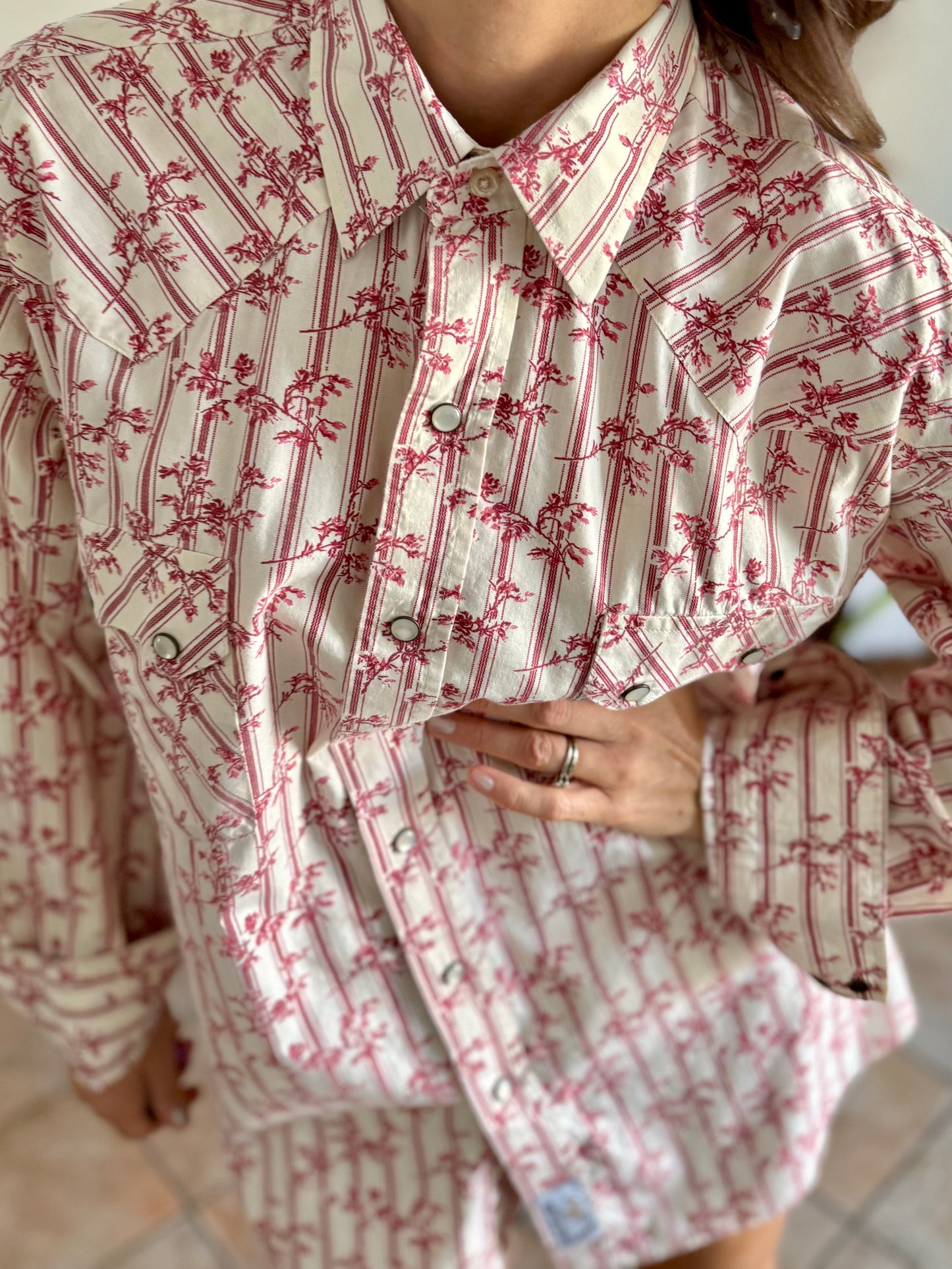 1990's vintage cream floral western pearl snap shirt with burgundy and pink floral print