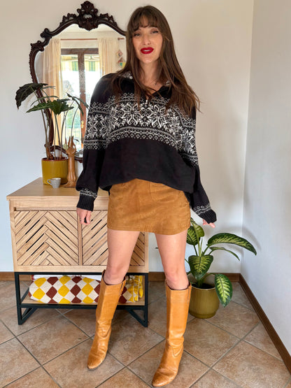 1990's vintage black and white mock neck zip up knit pullover