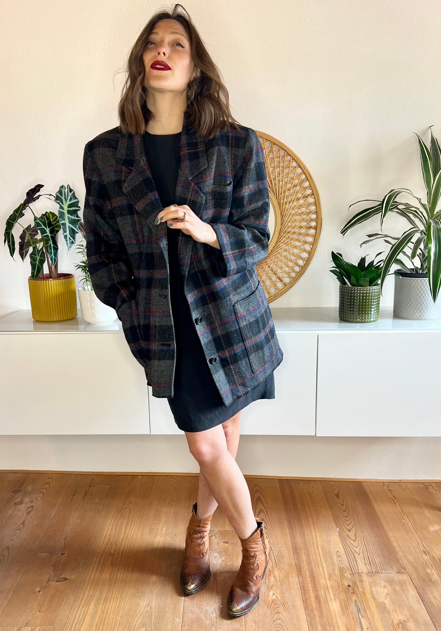 1980's vintage oversize dark grey with blue and red plaid blazer