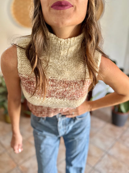 Y2k vintage cream and burgundy stripe  knit cropped knit turtleneck