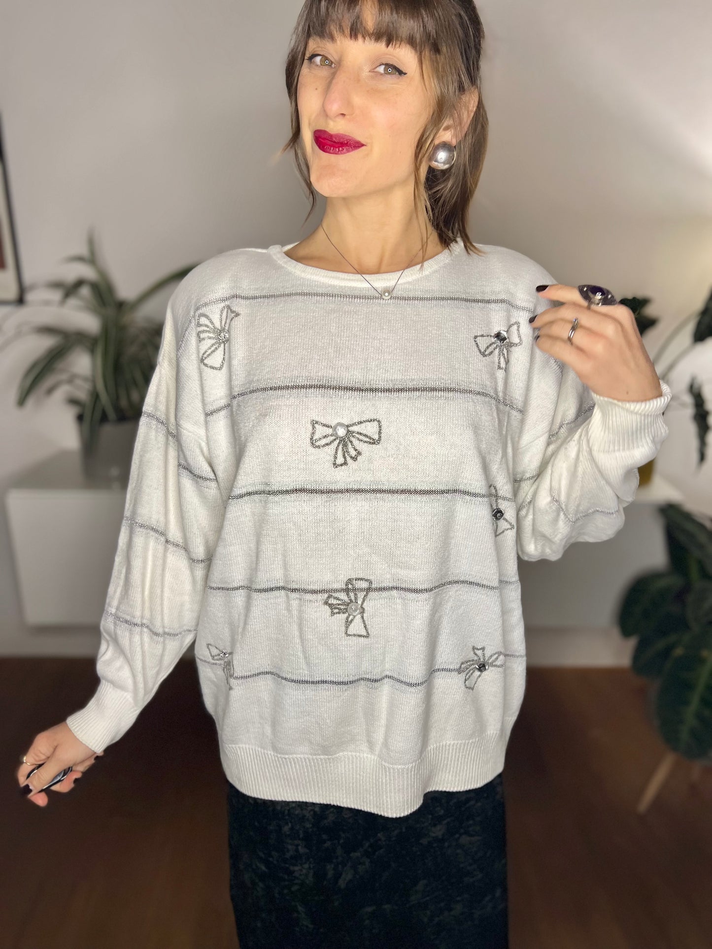 1980's vintage cream al silver knit pullover with rhinestone bow details