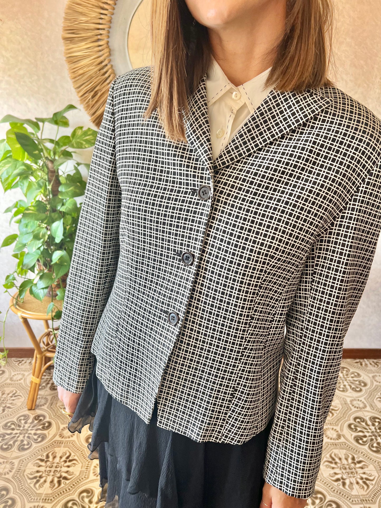 1980's vintage black and white square geometric print blazer