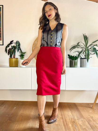 1970's vintage scarlet red knit wool pencil skirt