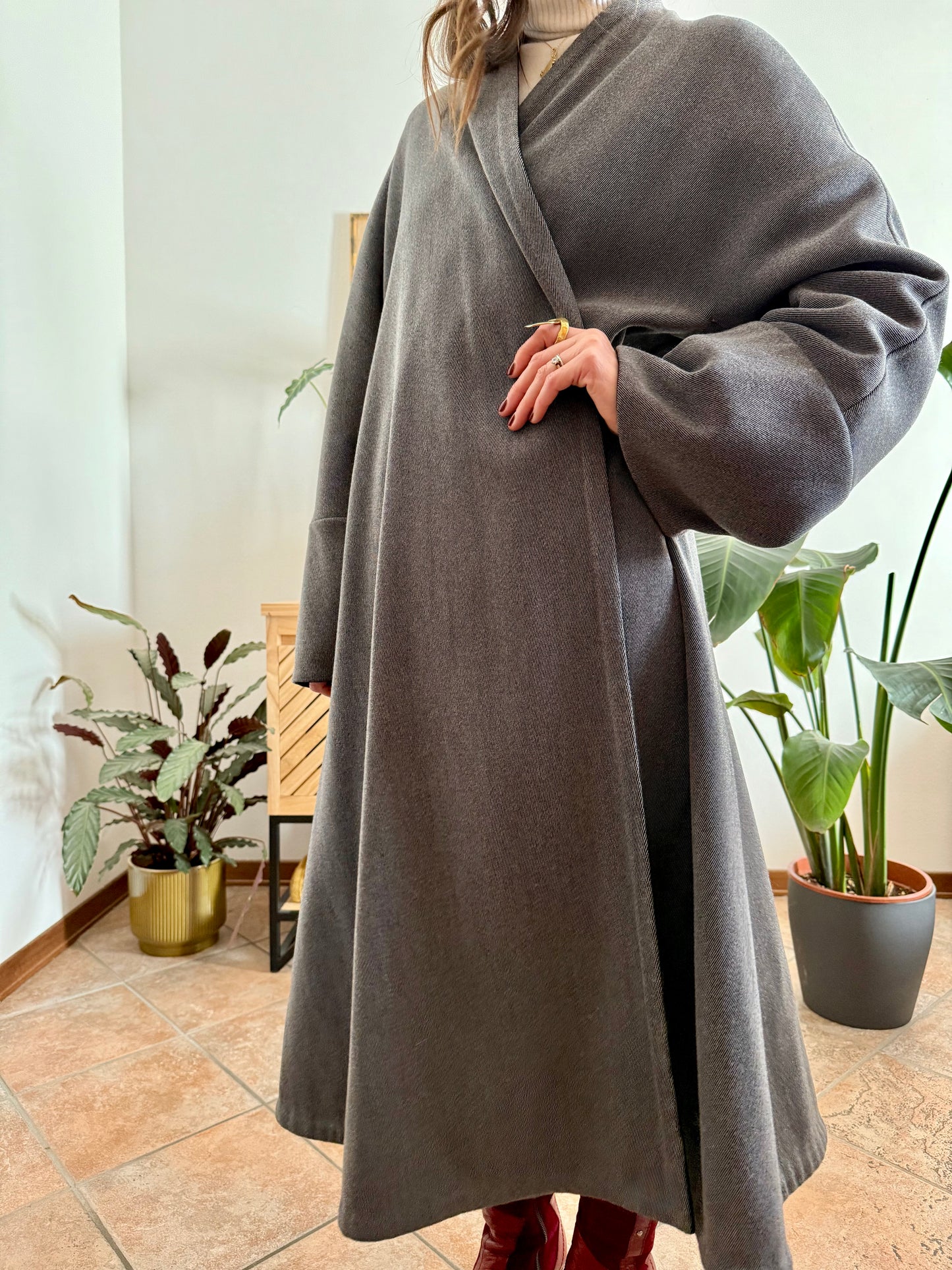 1960's vintage grey wool tweed overcoat with black lining