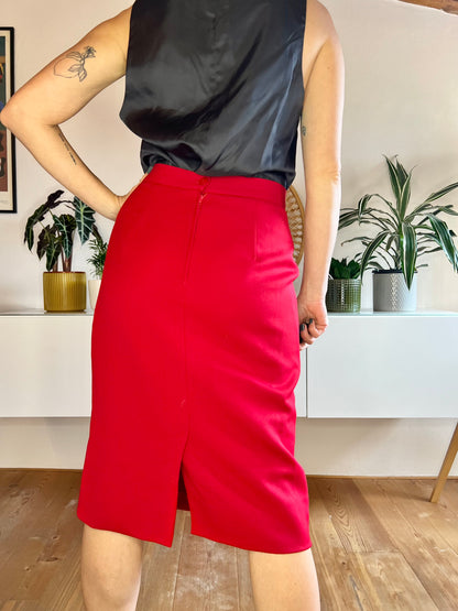 1970's vintage scarlet red knit wool pencil skirt