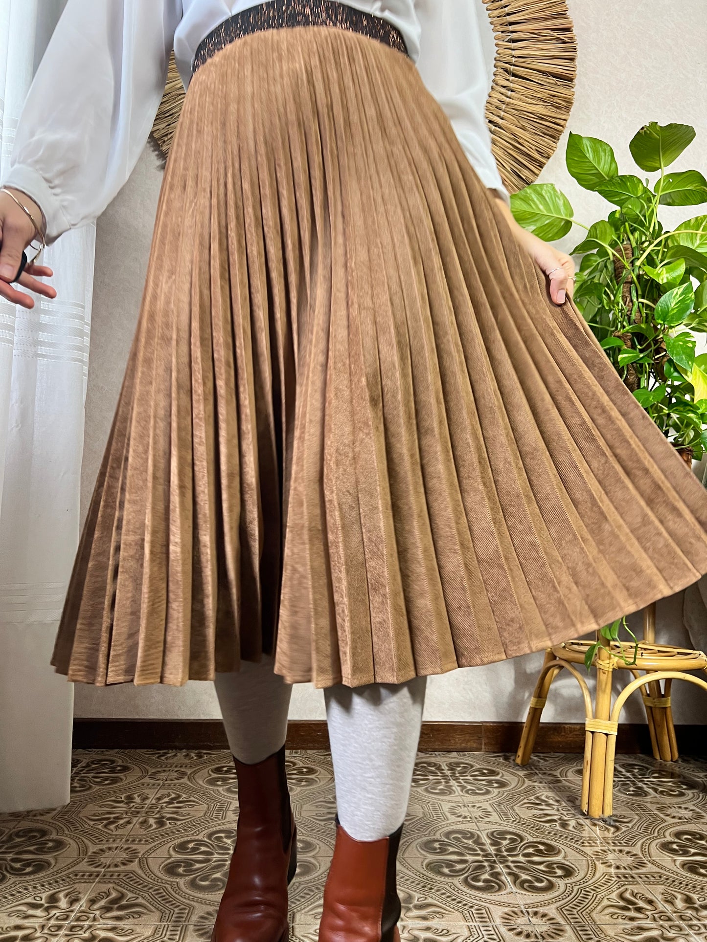 1990's vintage corduroy pleated brown midi skirt