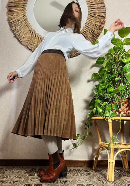 1990's vintage corduroy pleated brown midi skirt