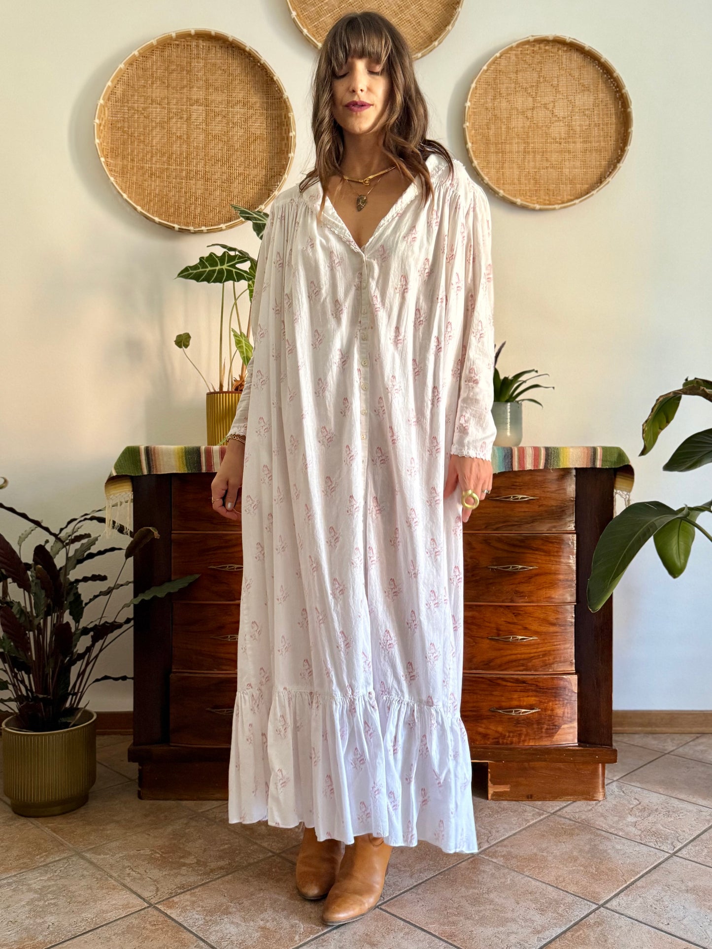 1970's vintage white cotton prairie maxi dress with pink floral print and Peter Pan collar