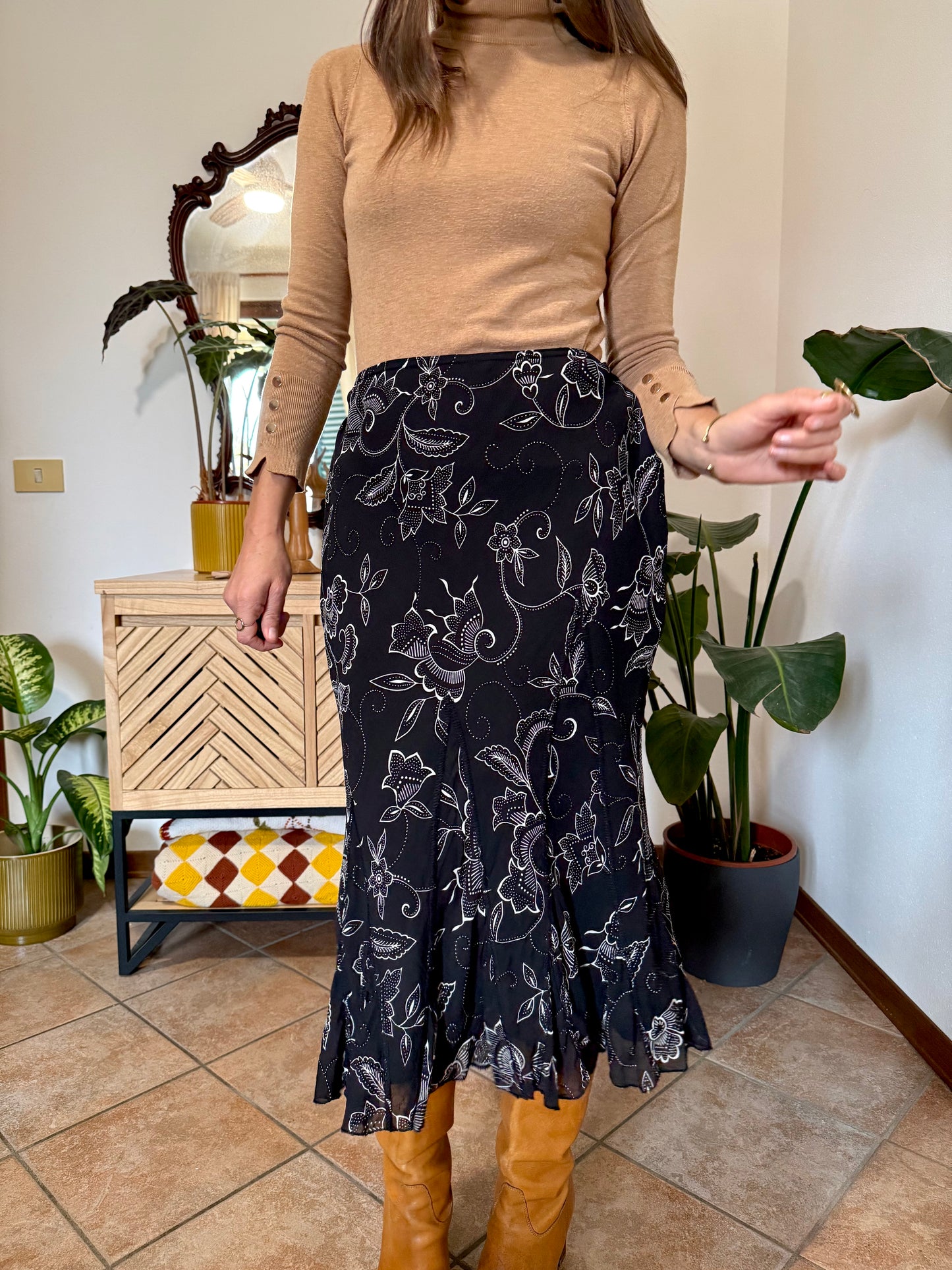 1990's vintage black and white asymetrical floral midi skirt