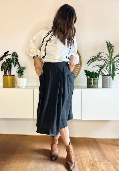 1990's vintage black linen midi skirt