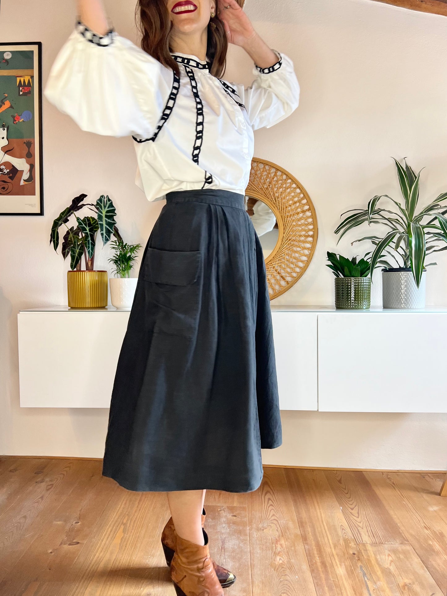 1990's vintage black linen midi skirt