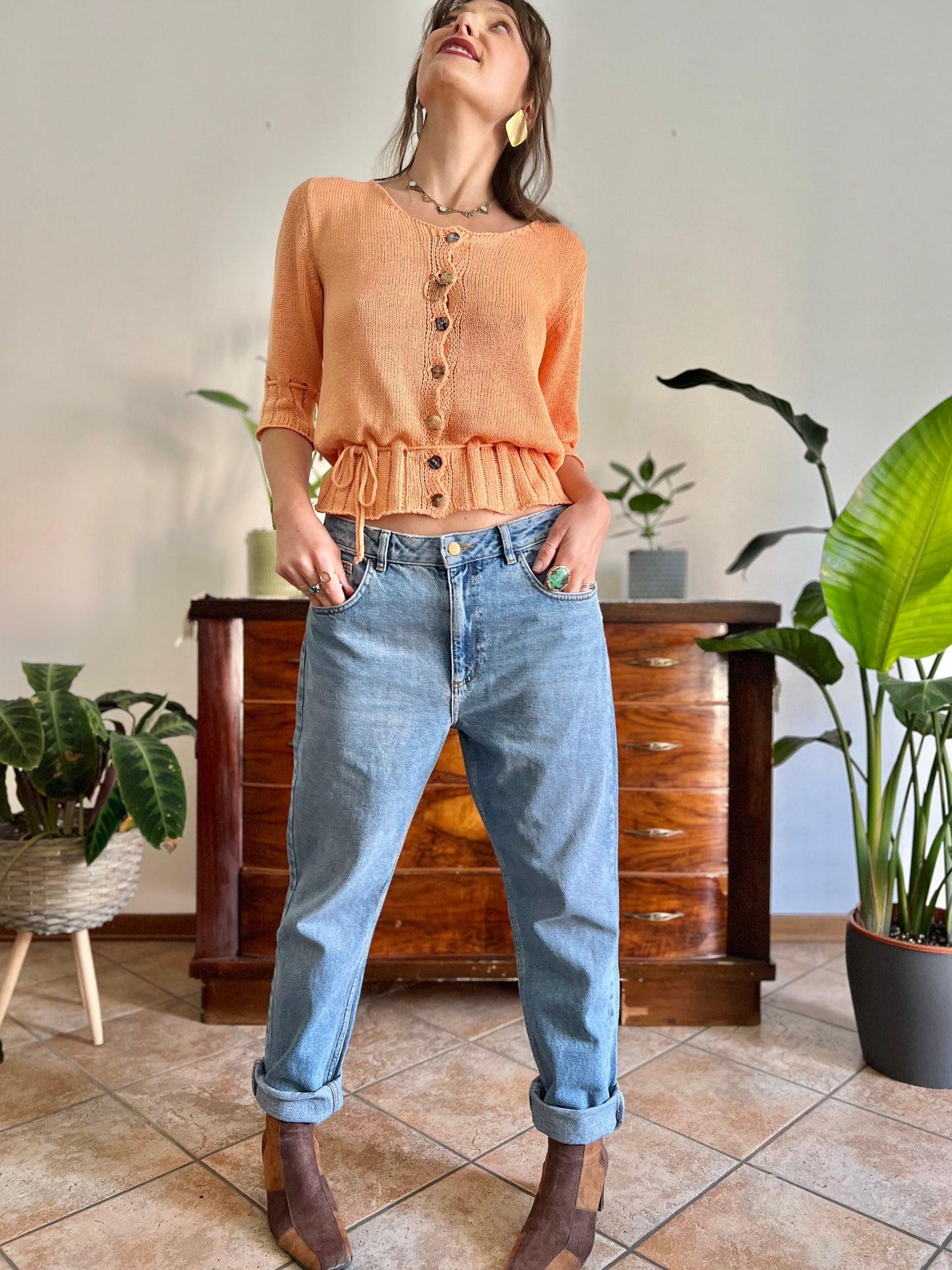 Light blue wash boyfriend fit jeans