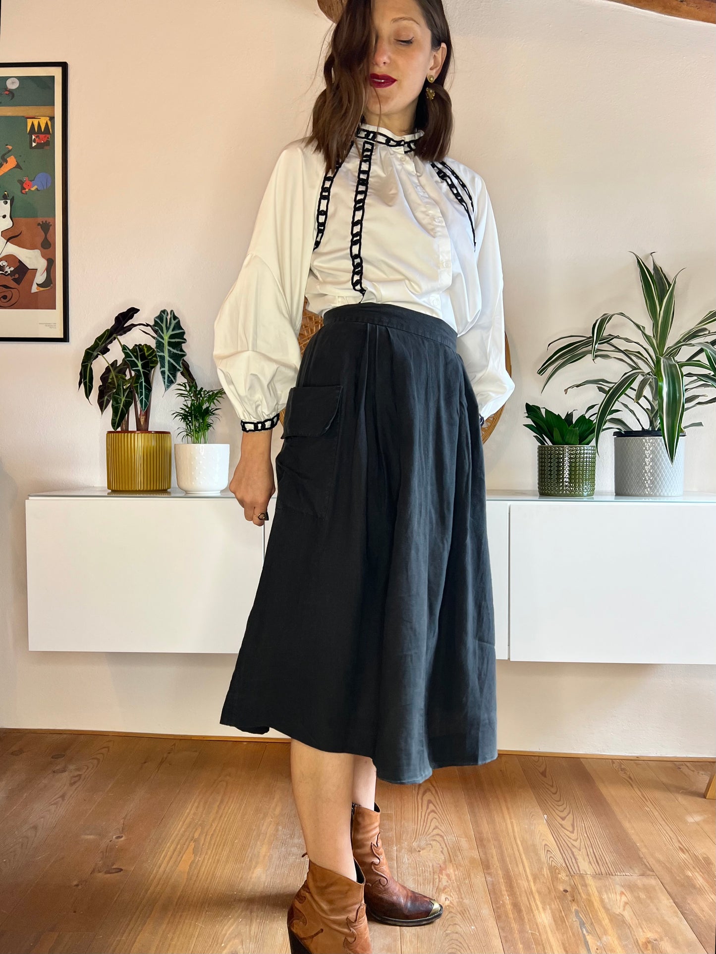 1990's vintage black linen midi skirt