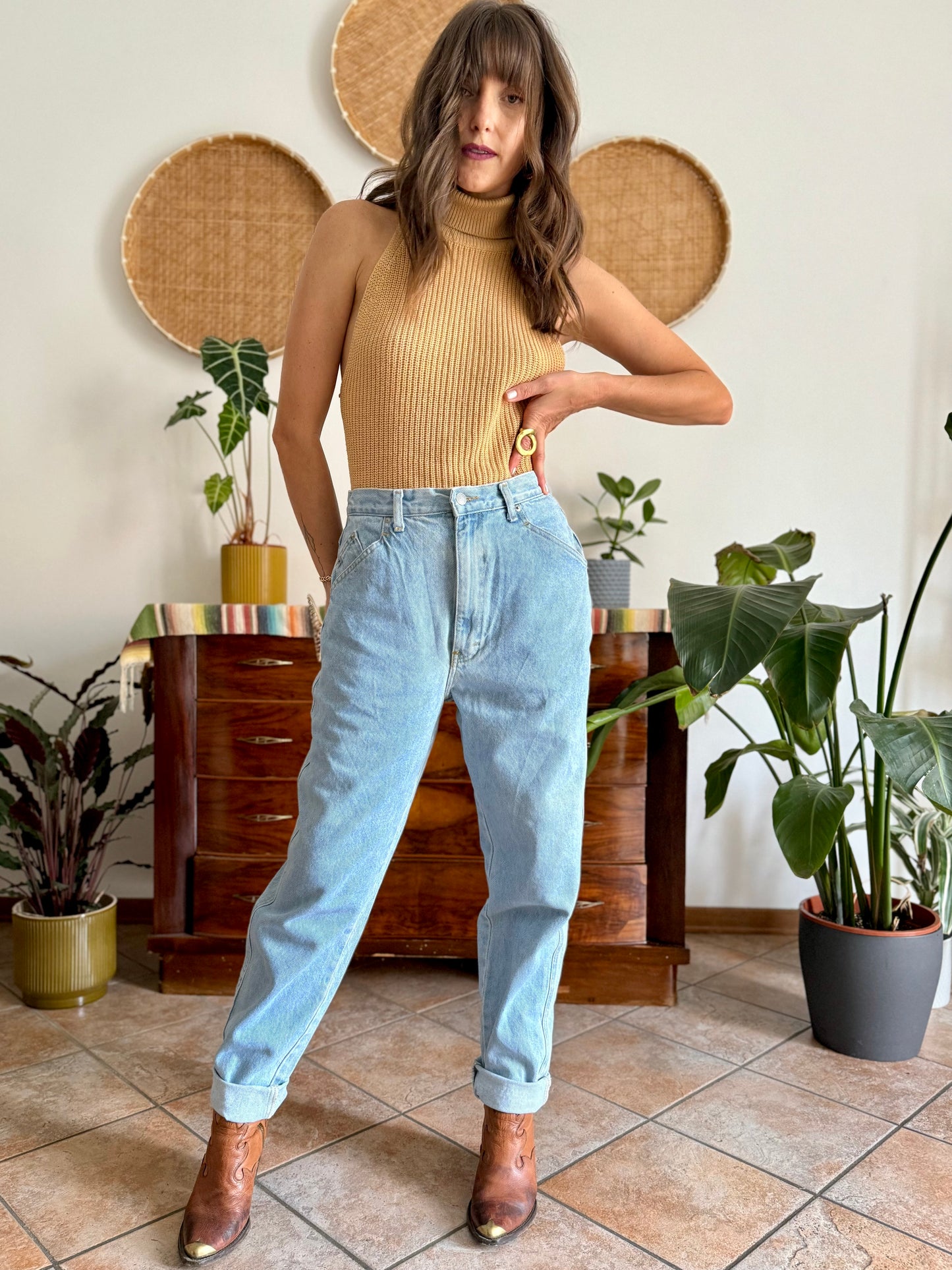 1990's vintage light wash high waisted jeans