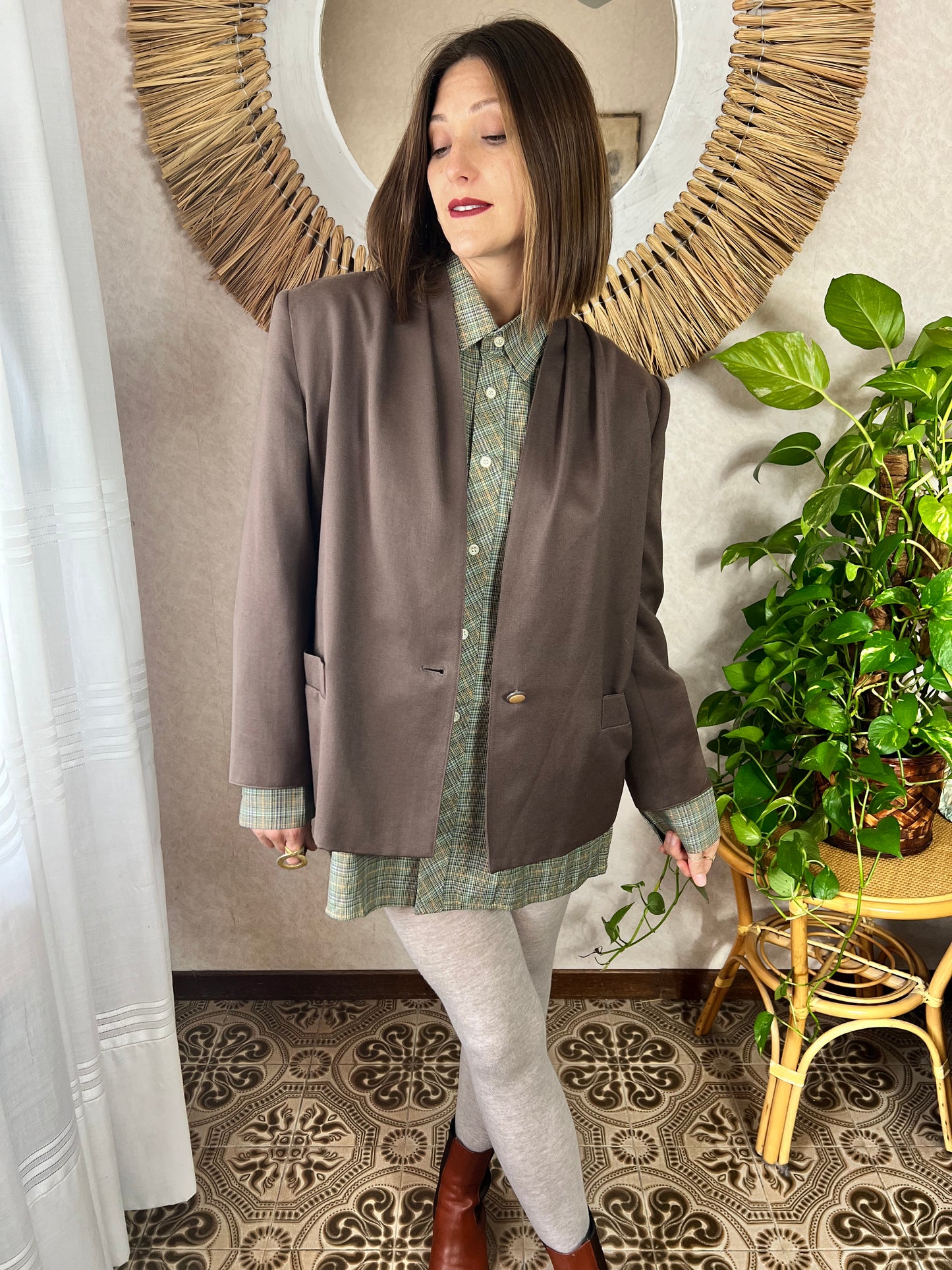 1970's vintage oversize brown wool blazer with pleated details