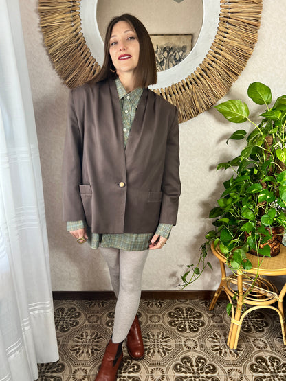 1970's vintage oversize brown wool blazer with pleated details