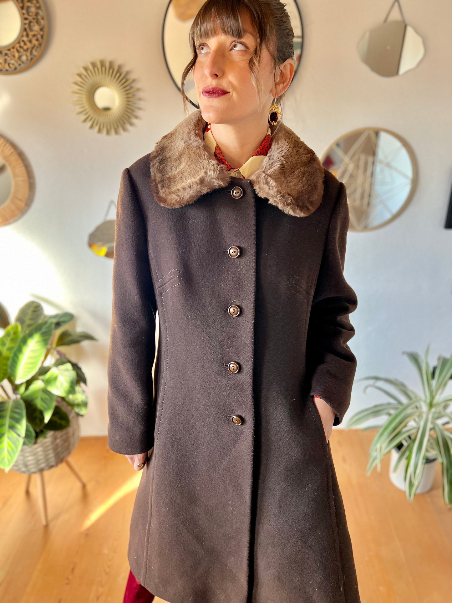 1970's vintage chocolate brown tailored wool coat with faux fur collar