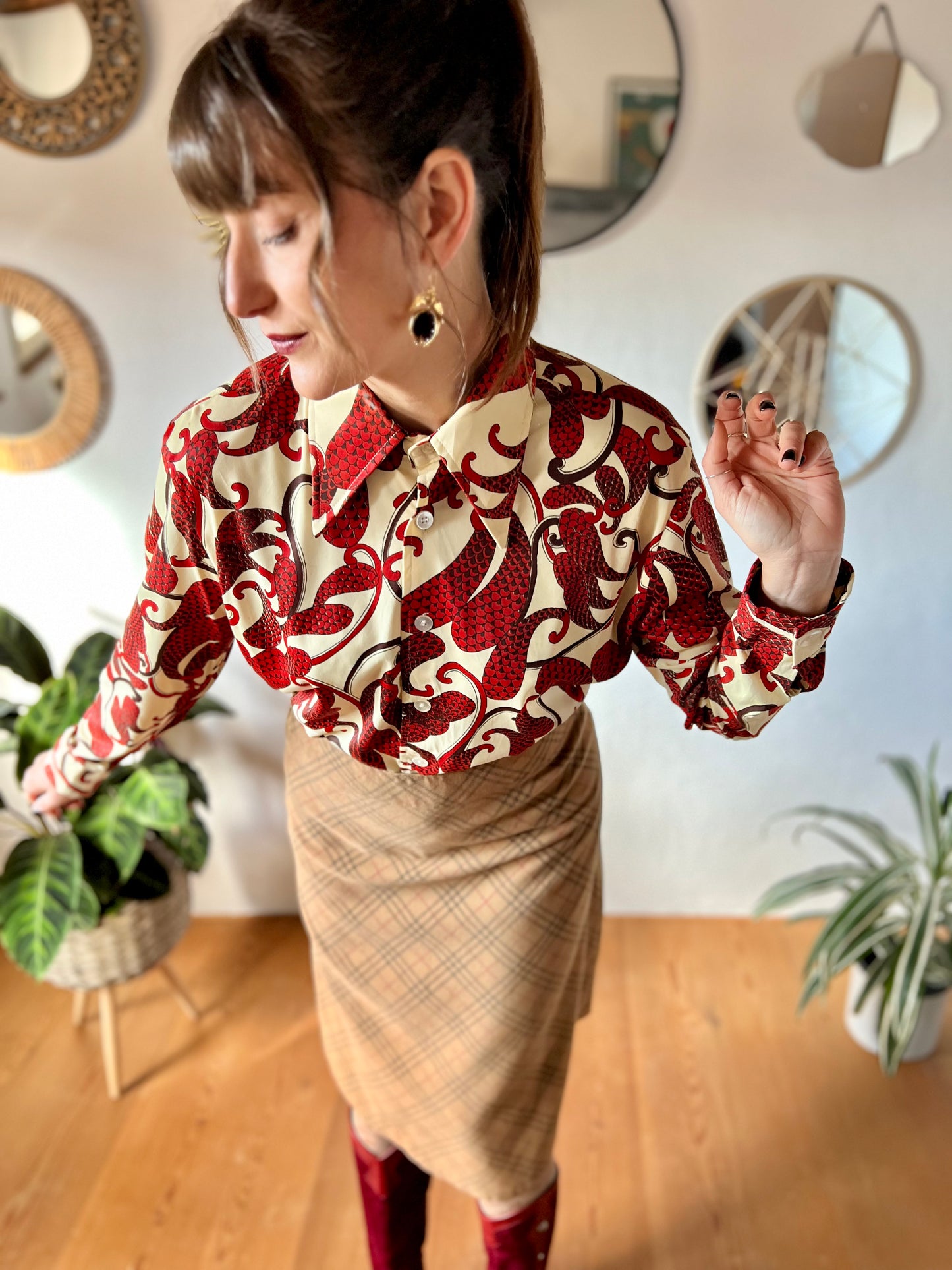 1970's vintage cream dagger collar blouse with red and burgundy paisley print