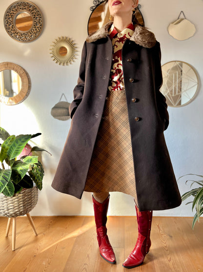 1970's vintage chocolate brown tailored wool coat with faux fur collar