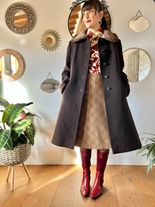 1970's vintage chocolate brown tailored wool coat with faux fur collar