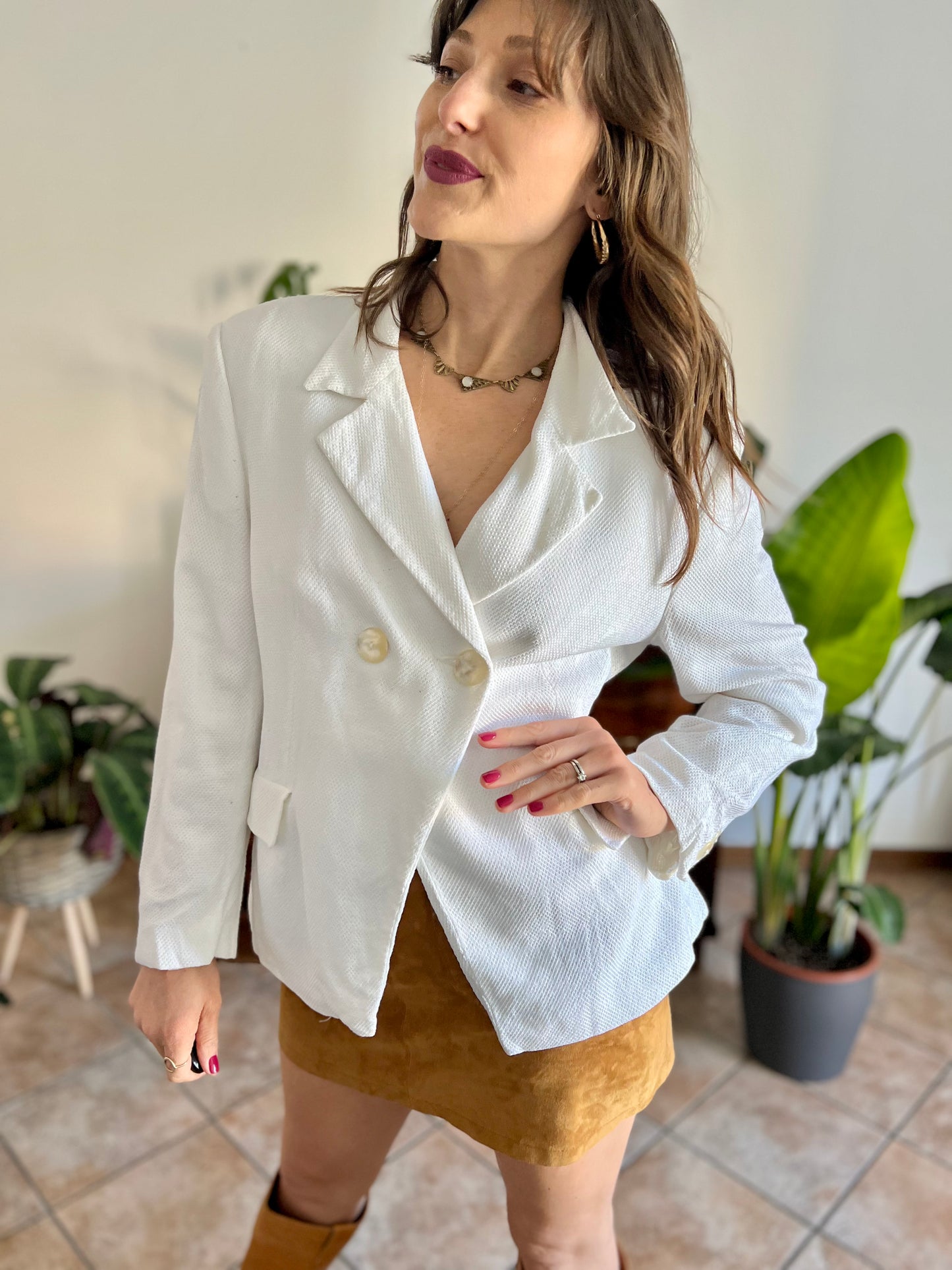 1970's vintage white waffle textured fitted blazer with oversize mother of pearl buttons