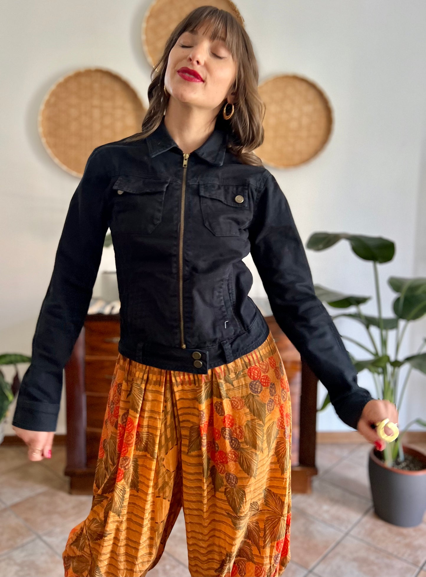 Y2k vintage black denim jacket with brass zip details