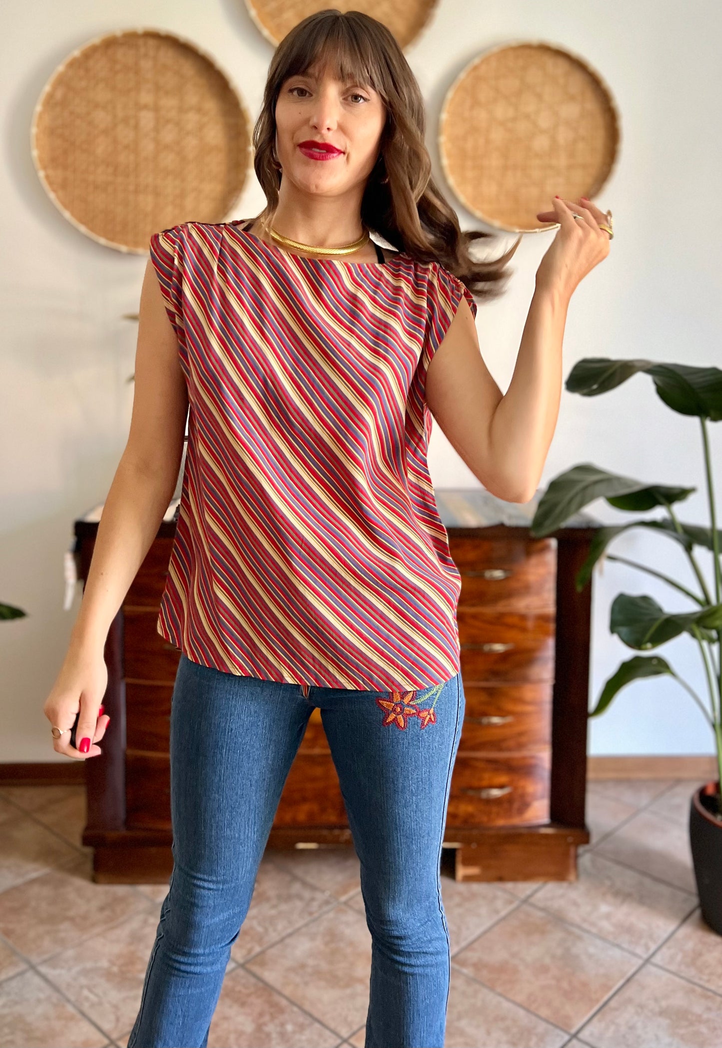 1970's vinage silk blend multicolor strip blouse