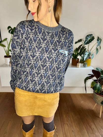 1980's vintage blue and grey geometric knit pullover with pocket detail