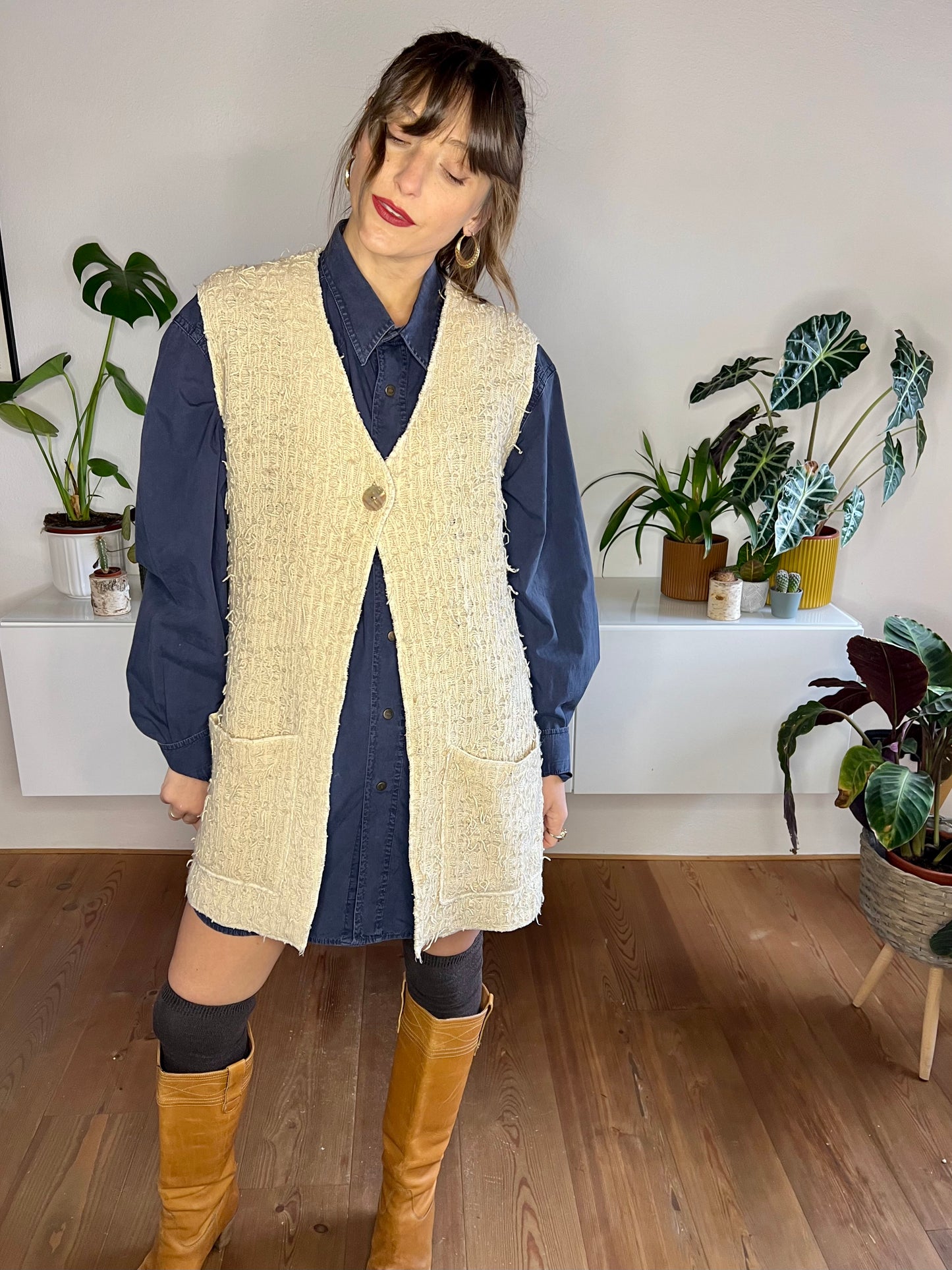 1970's vintage oversize textured knit cream vest with mother of pearl button