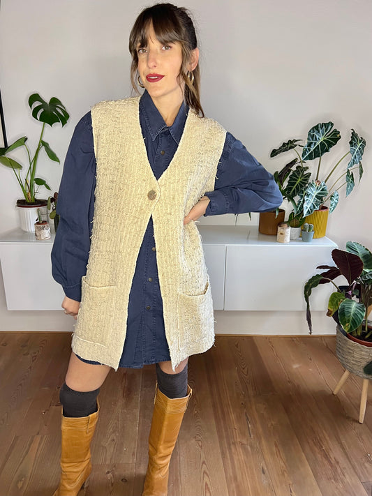 1970's vintage oversize textured knit cream vest with mother of pearl button