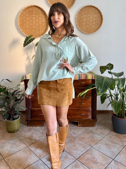 1970's vintage mint green silk blouse with mother of pearl buttons