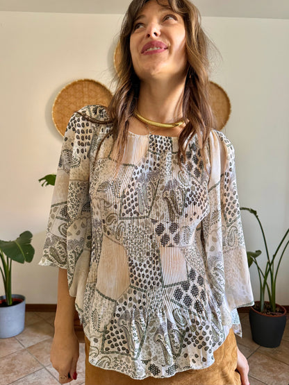 Y2k vintage belle sleeve sheer floral pleated blouse