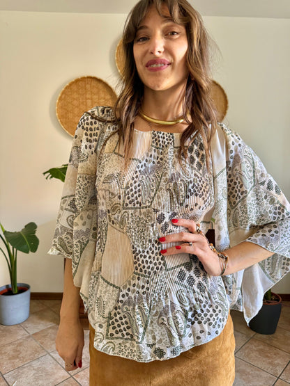 Y2k vintage belle sleeve sheer floral pleated blouse