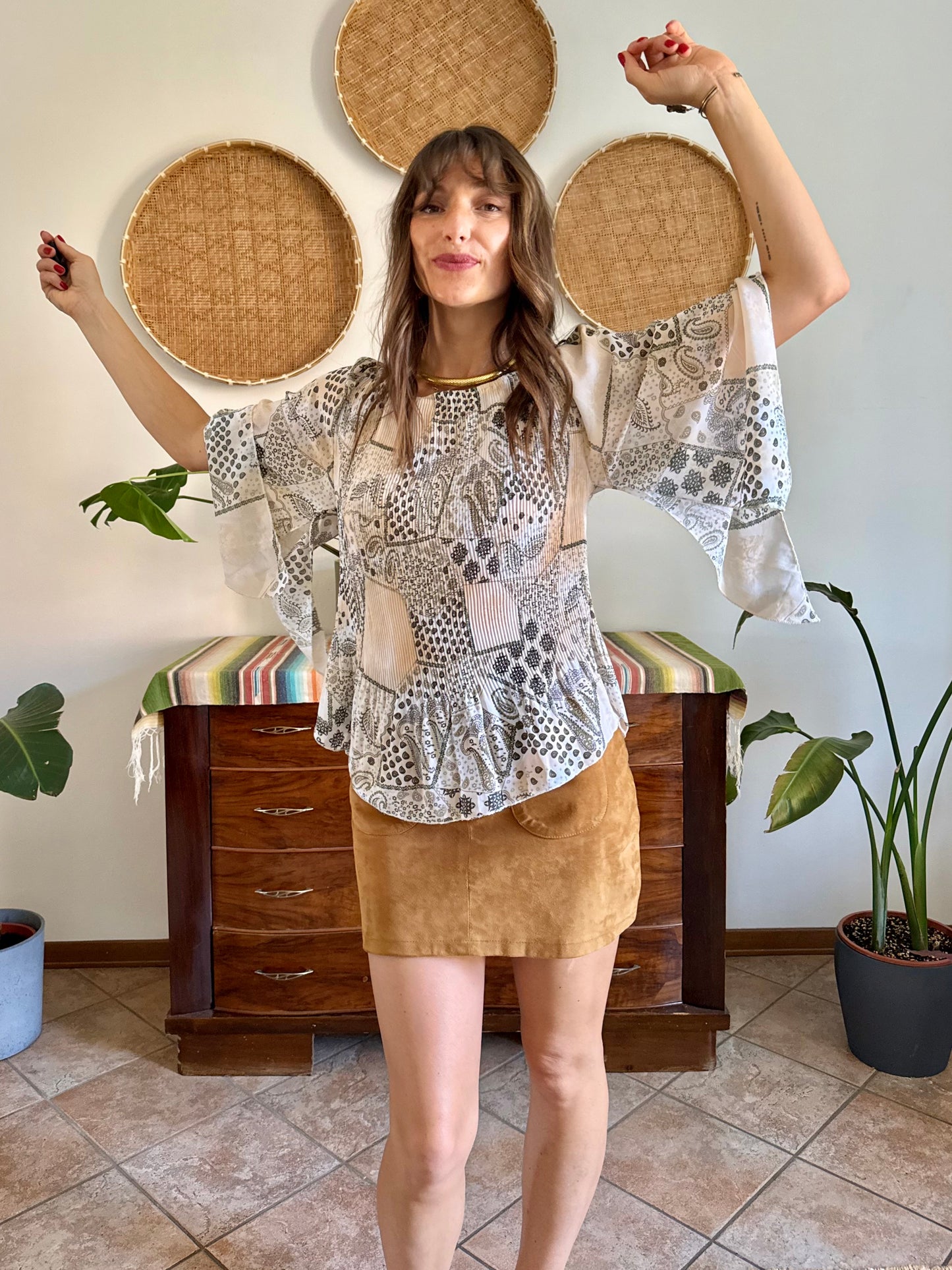 Y2k vintage belle sleeve sheer floral pleated blouse