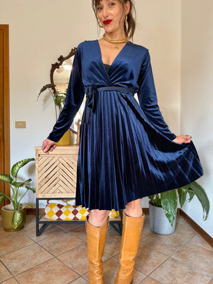 1990's vintage cobalt blue velvet pleated midi dress