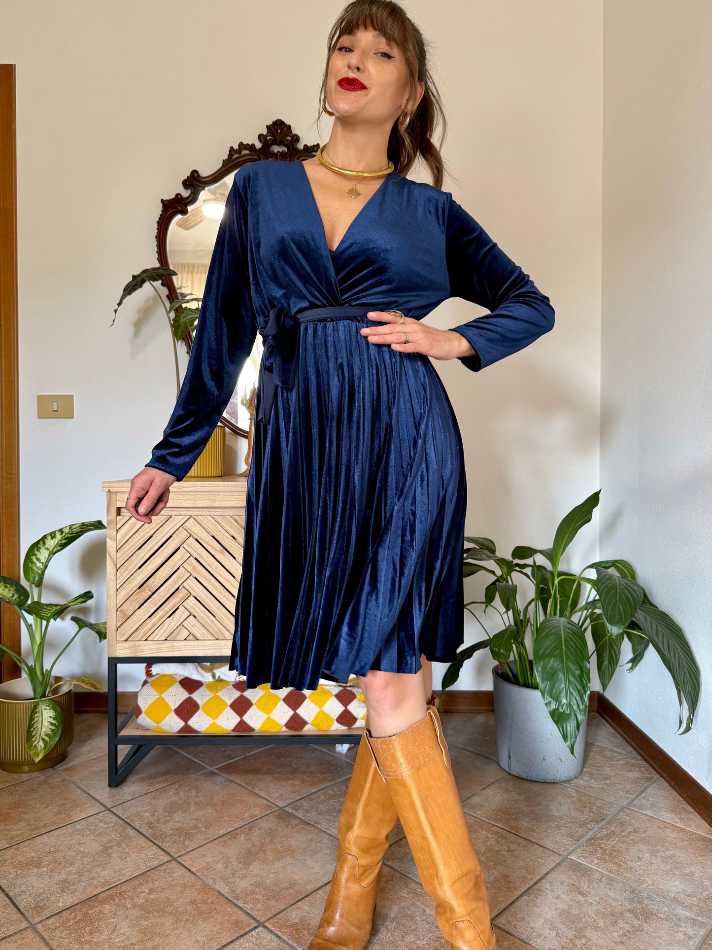 1990's vintage cobalt blue velvet pleated midi dress