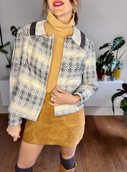 1970's vintage cream to grey ombre houndstooth blazer with leather collar